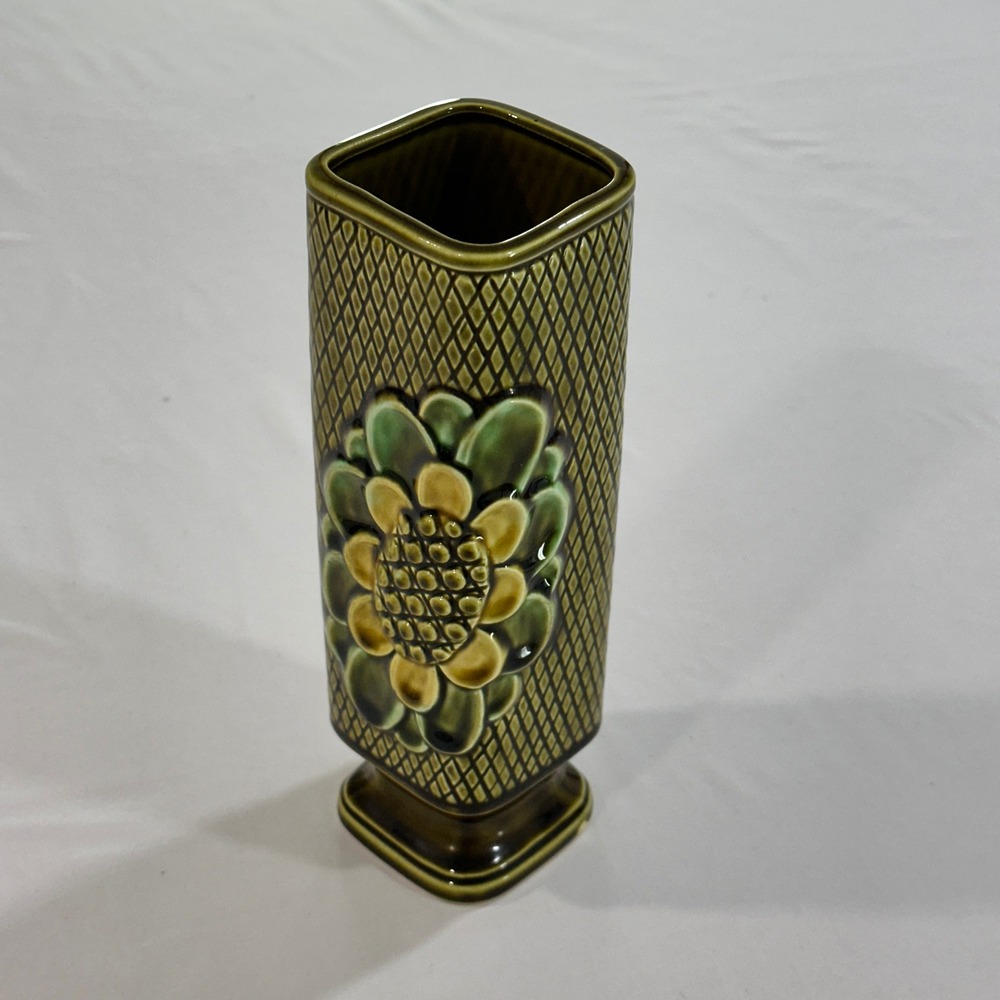 Tilso Japan Vintage Ceramic Vase Olive Green Floral Diamond Lattice Mid Century
